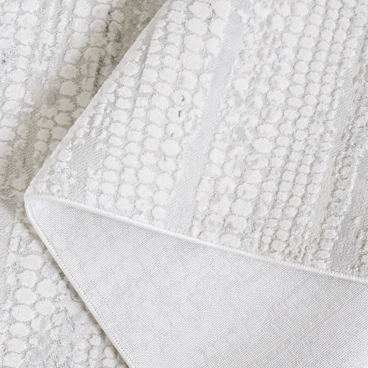 Safavieh Hannah Collection Charm Indoor Area Rug