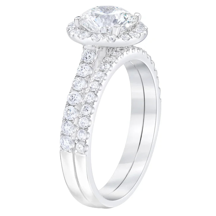 2.46 ctw Round Brilliant Cut, VVS2 Clarity, I Colour, Diamond Wedding Set