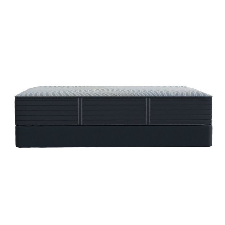 Serta iDream Upscale 30.5 cm (12 in.) Hybrid Mattress or Set