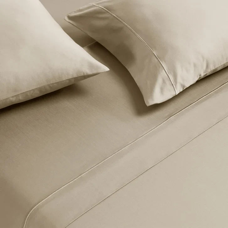 Maison Madeliene - Egyptian Cotton 800 Thread Count 7-piece Split King Sheet Set