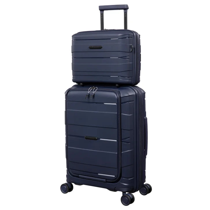 It luggage Momentous Hardside Spinner 8 Wheel 4 Piece Luggage Set