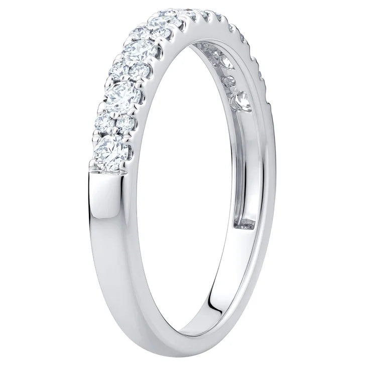 Round Brilliant Diamond Band (0.45 ctw)
