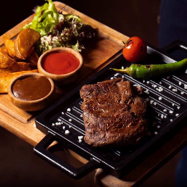 Butchers Hook AAA Beef Sirloin Steaks, 8 oz