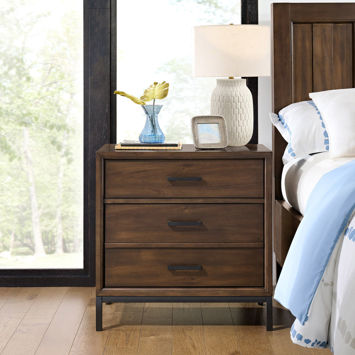 Glendale Heights 2-drawer Nightstand