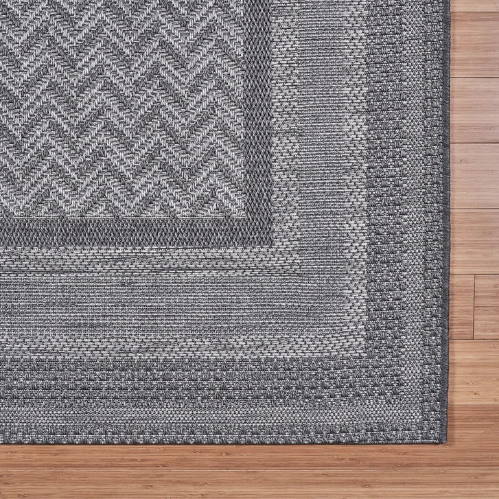 Gertmenian Toscana Collection Daria Outdoor Area Rug