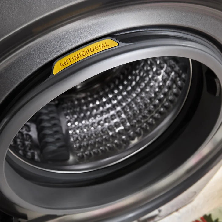 Whirlpool 24 in. Laundry Centre 3.2 cu ft. Washer and 4.3 cu ft. Electric Ventless Heat Pump Dryer