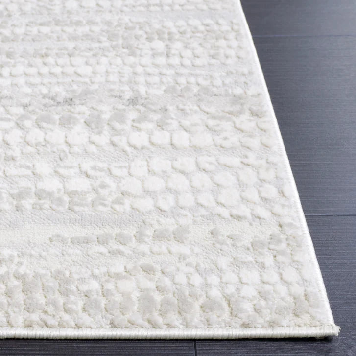 Safavieh Hannah Collection Charm Indoor Area Rug