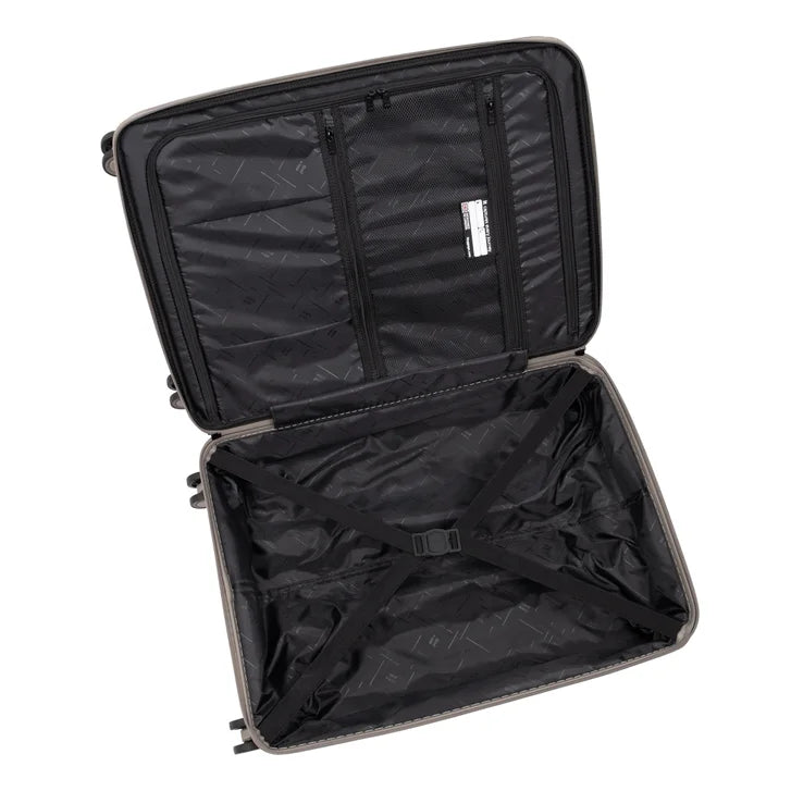 It luggage Momentous Hardside Spinner 8 Wheel 4 Piece Luggage Set