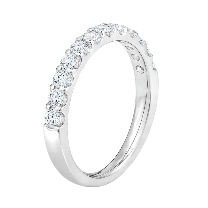 Round Brilliant Diamond Wedding Band (0.50 ctw)
