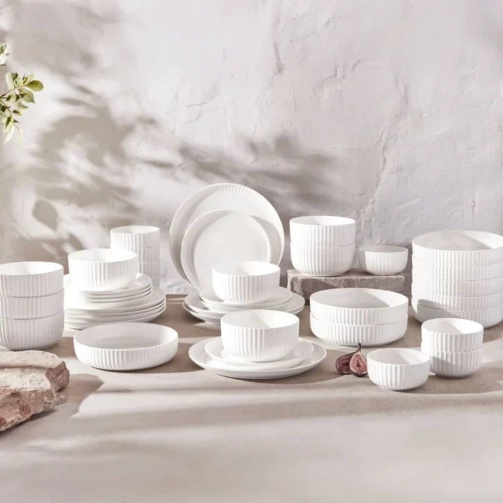 Maison Neuve Ridge Bone China Dinnerware Set, 40-pieces