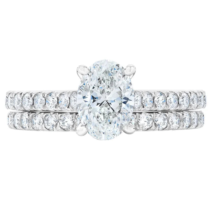 1.88 ctw Oval Cut and Round Brilliant, Clarity VS1, Colour G, Diamond Wedding Set