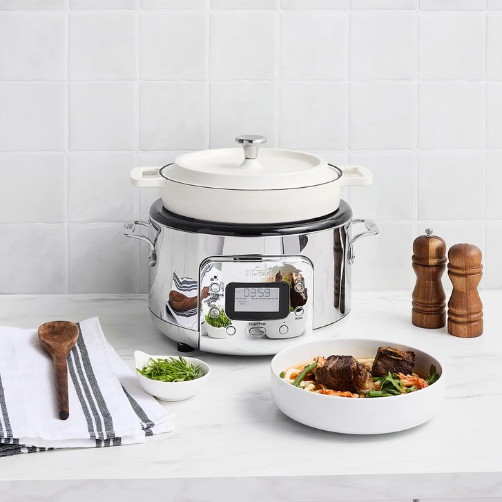 All-Clad 6-in-1 Programmable Slow Cooker with Removable Cast Iron Pot, 4.7 L (5 qt.)