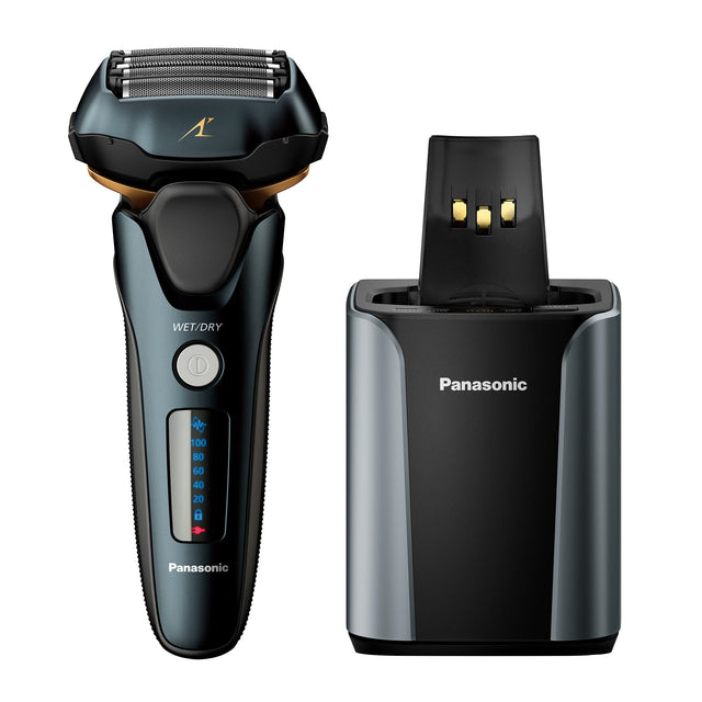 Panasonic 5-blade Multi-Flex Pro Shaver with Cleaning Station E3