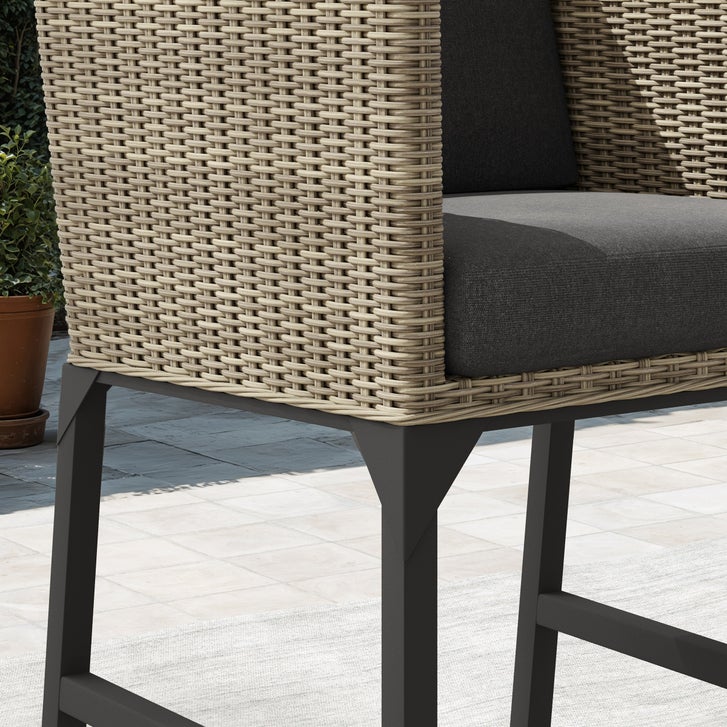 Aberdeen 9-piece Patio Dining Set