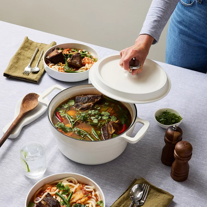 All-Clad 6-in-1 Programmable Slow Cooker with Removable Cast Iron Pot, 4.7 L (5 qt.)