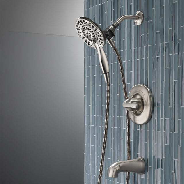 Delta Larkin Single Handle Tub and Shower Faucet A6