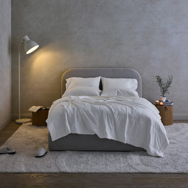 Hush Essentials Cooling Blanket Q0