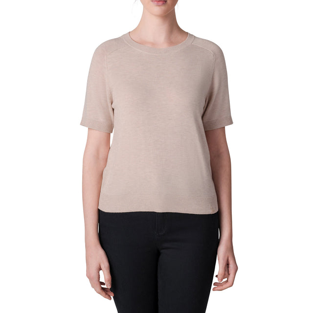 United Colors of Benetton Women’s Short Sleeve Crew Neck Sweater A1