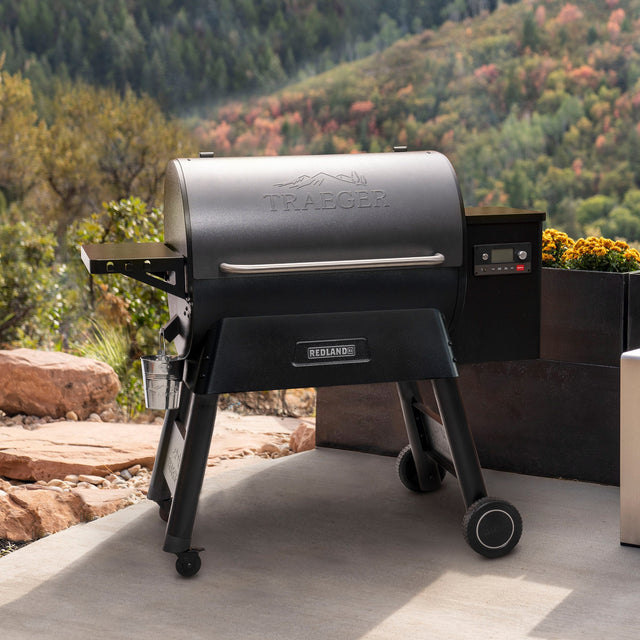 Traeger Redland XL Wood Fired BBQ Grill U6